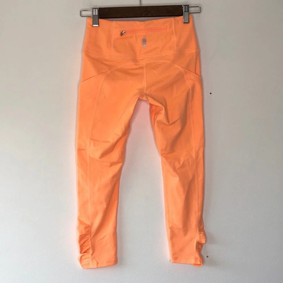 Free People Movement Creamsicle Orange Out of Your League Crop Leggings Size XS - Picture 9 of 11